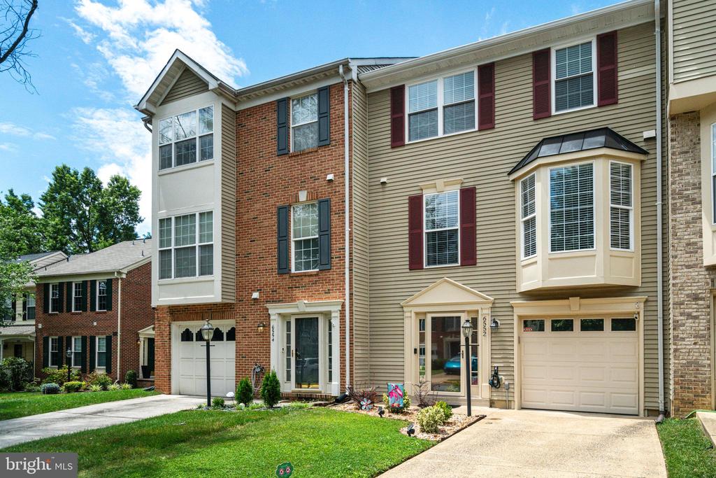 6552 Kelsey Point Cir