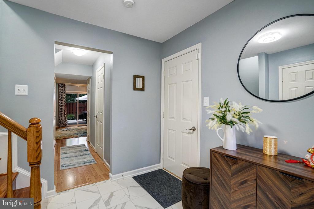 6552 Kelsey Point Cir