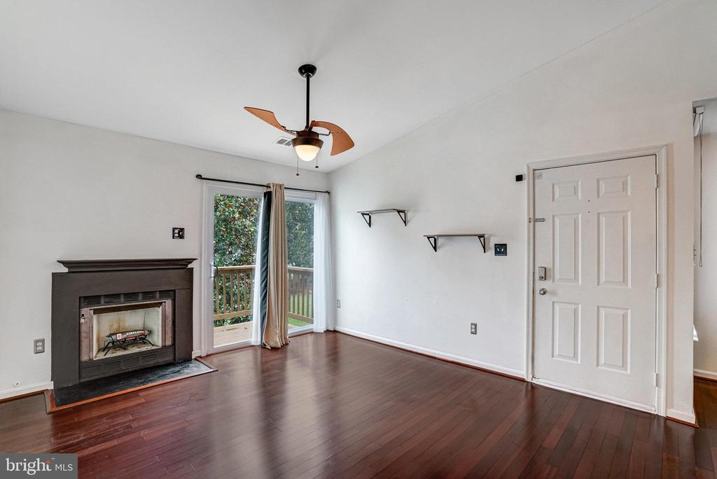 5376 BEDFORD TERRACE 76D