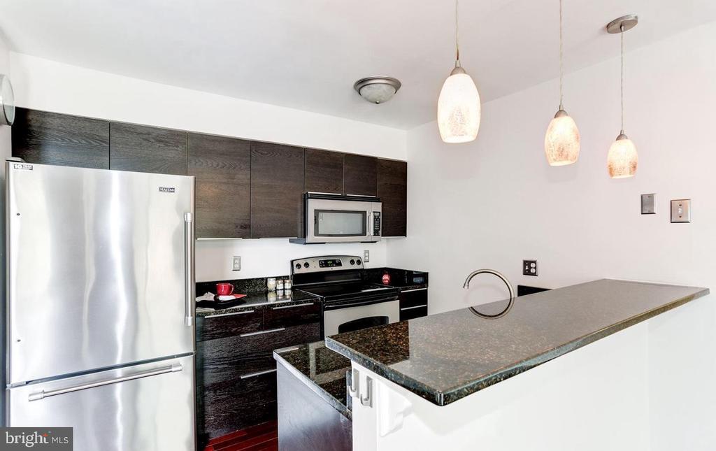 5376 BEDFORD TERRACE 76D