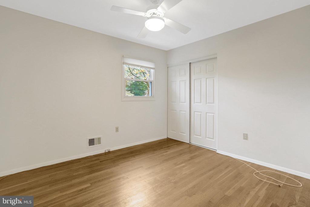6109 LARKSPUR DRIVE