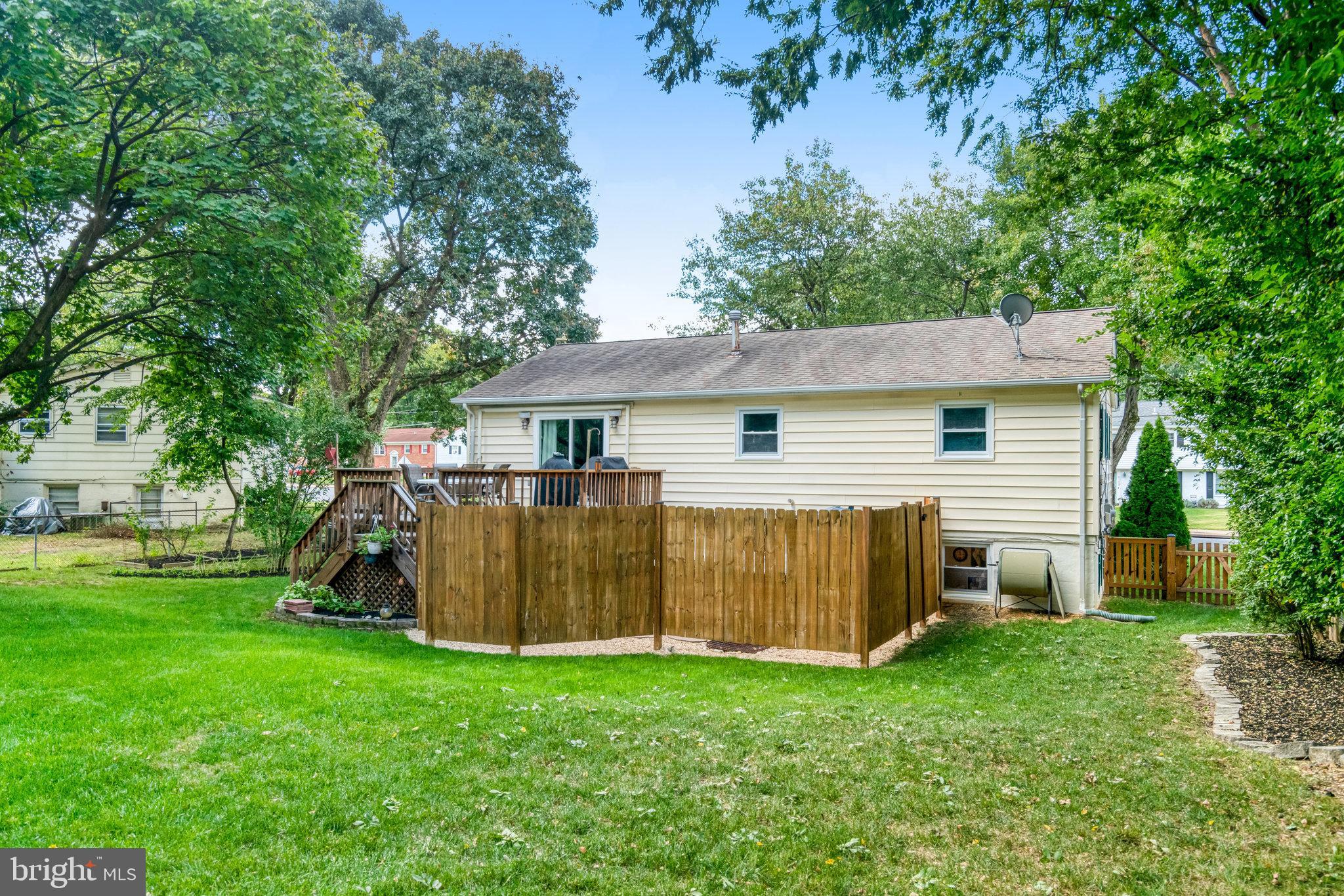 6109 LARKSPUR DRIVE