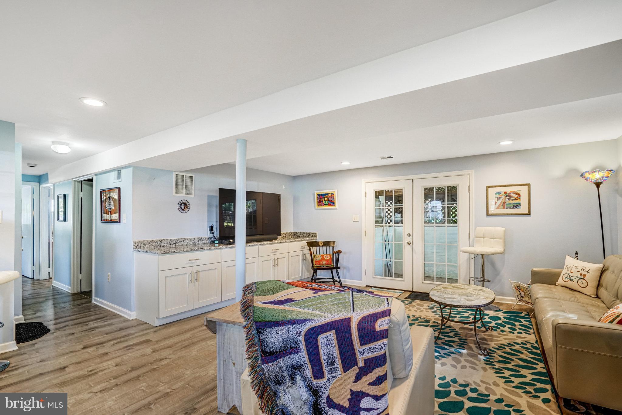 6109 LARKSPUR DRIVE