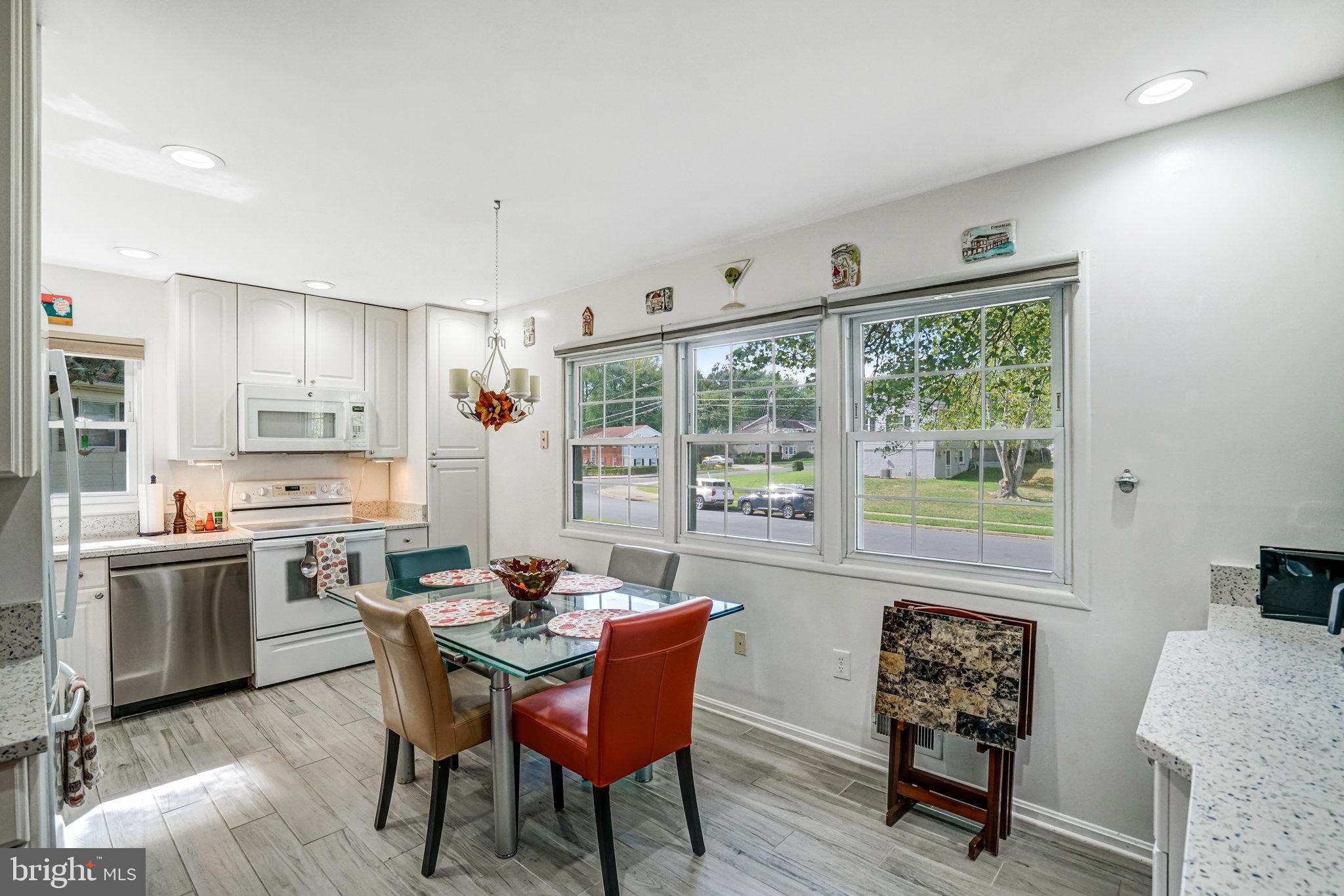 6109 LARKSPUR DRIVE