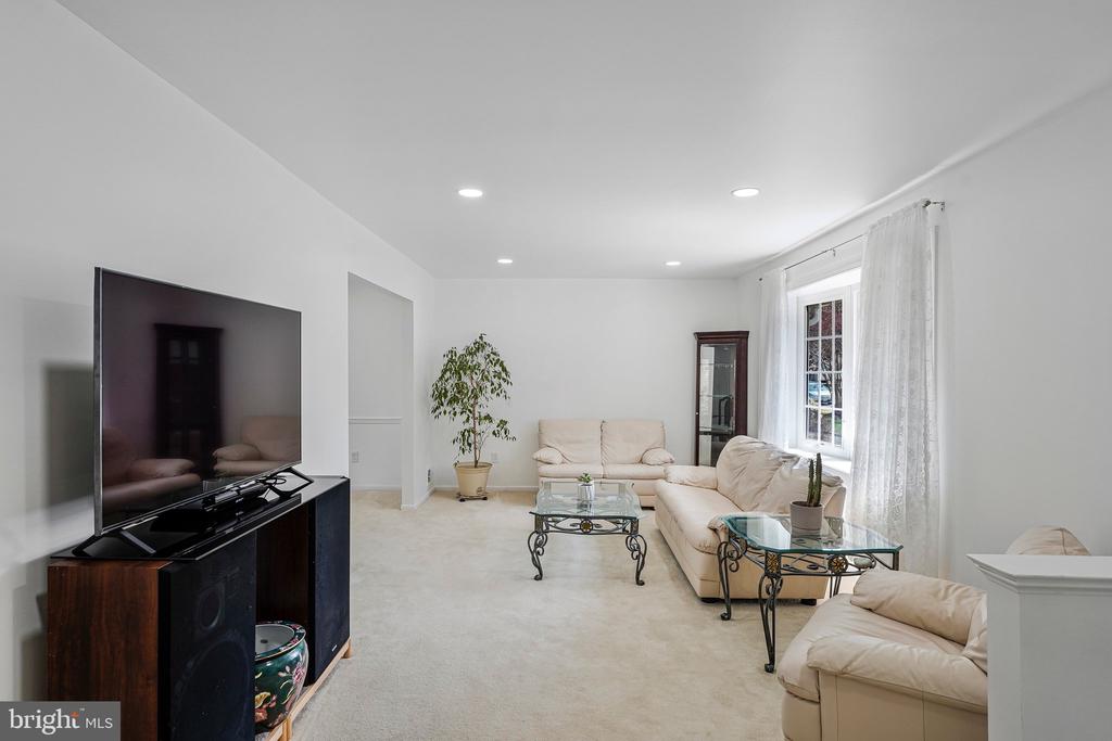 5148 PUMPHREY DRIVE