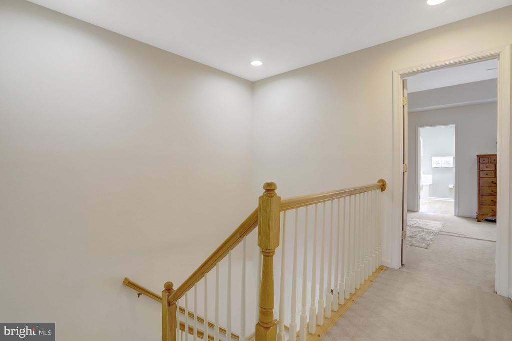 6138 CINNAMON COURT