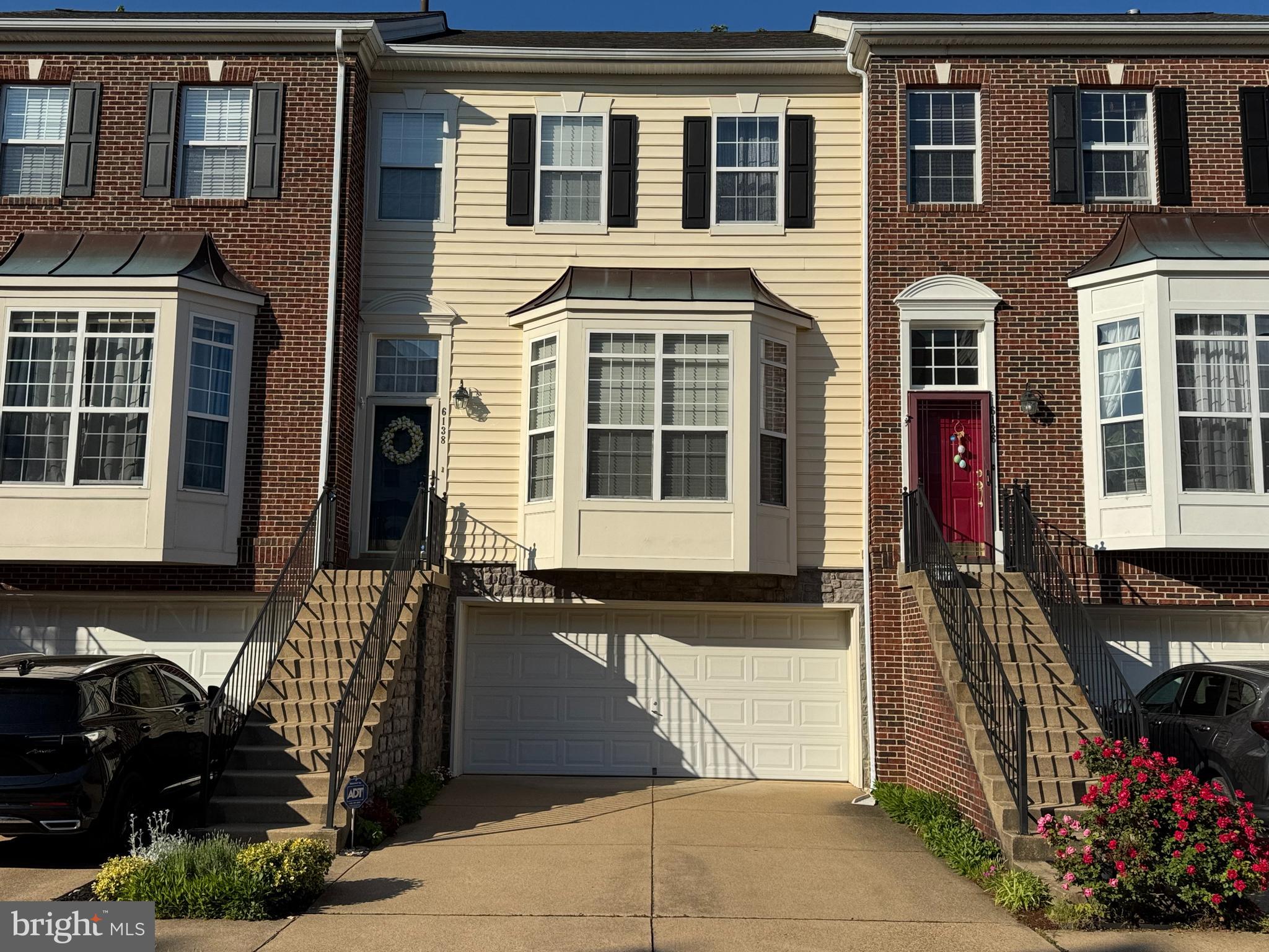6138 CINNAMON COURT