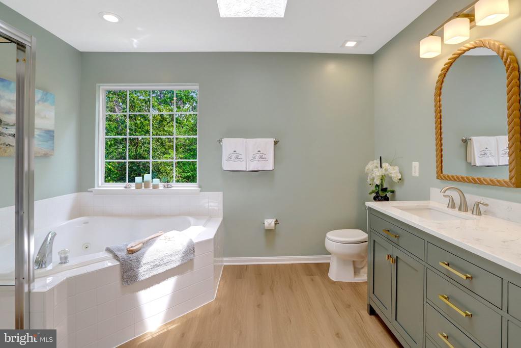 6138 CINNAMON COURT