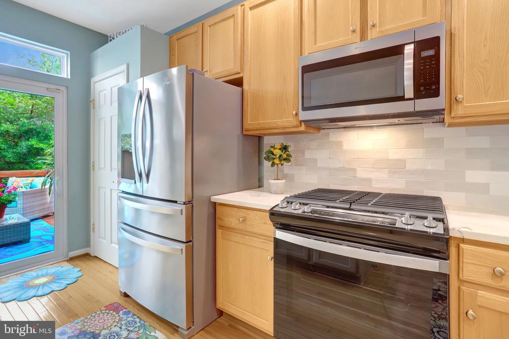 6138 CINNAMON COURT