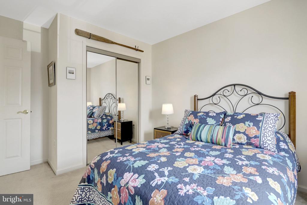 6138 CINNAMON COURT
