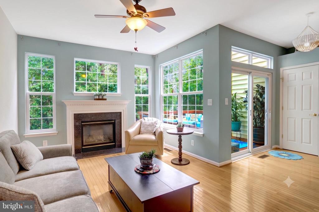 6138 CINNAMON COURT