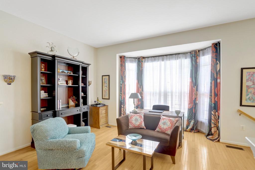 6138 CINNAMON COURT