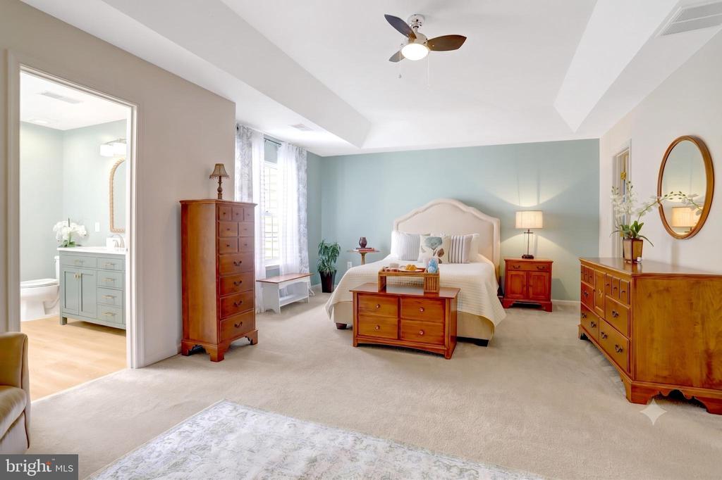 6138 CINNAMON COURT