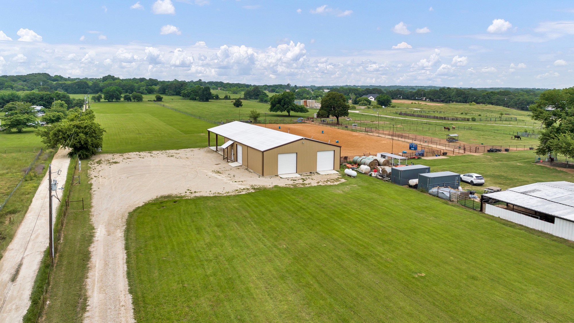 9233 County Road 519