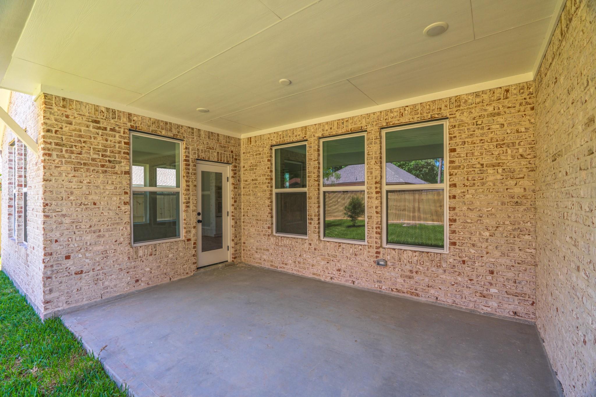 3203 Hemingway Drive