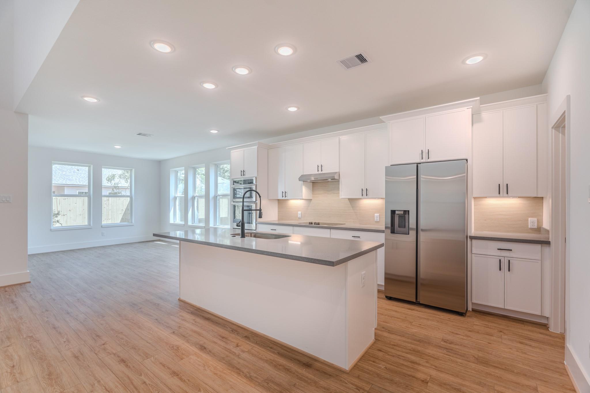 3203 Hemingway Drive