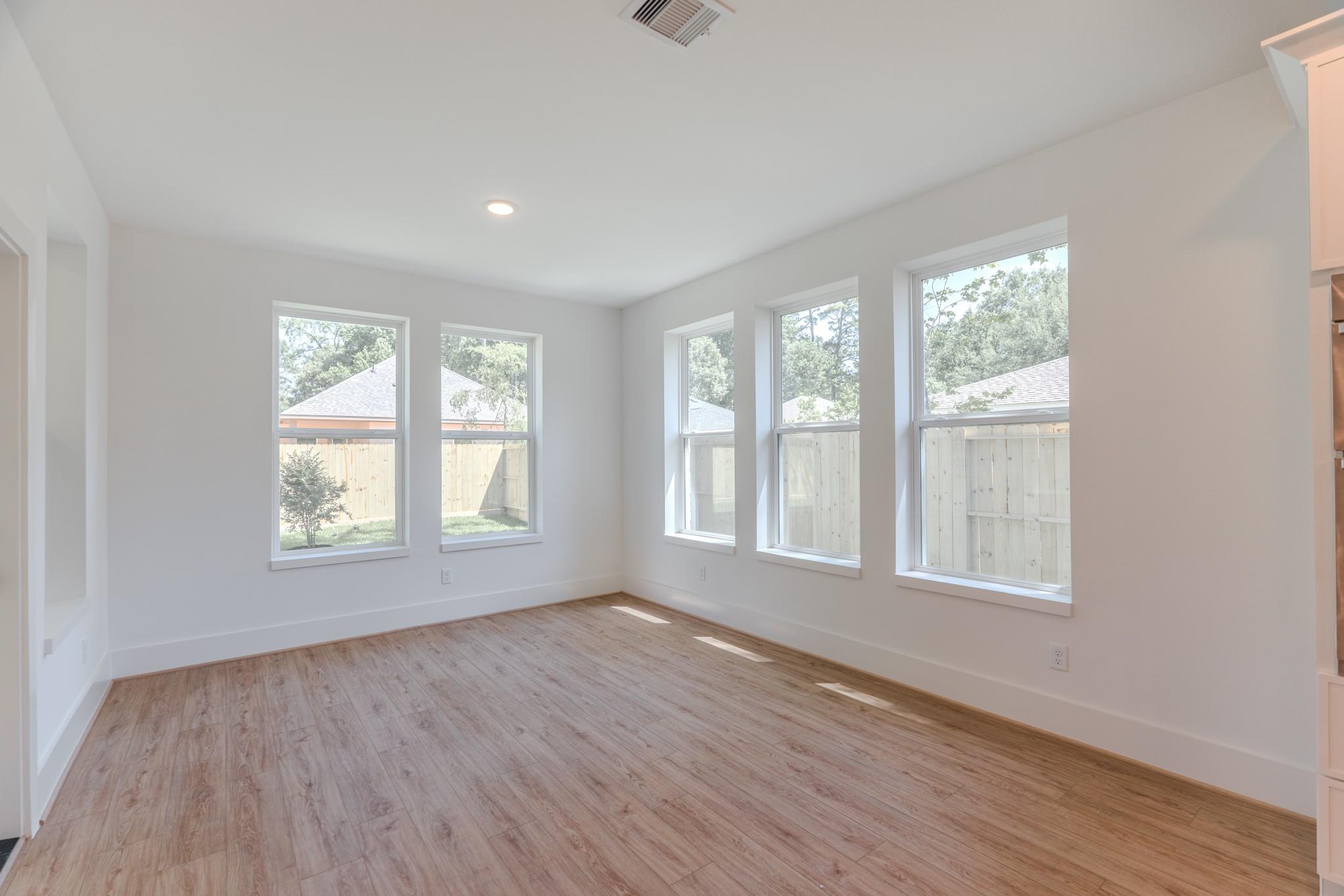 3203 Hemingway Drive