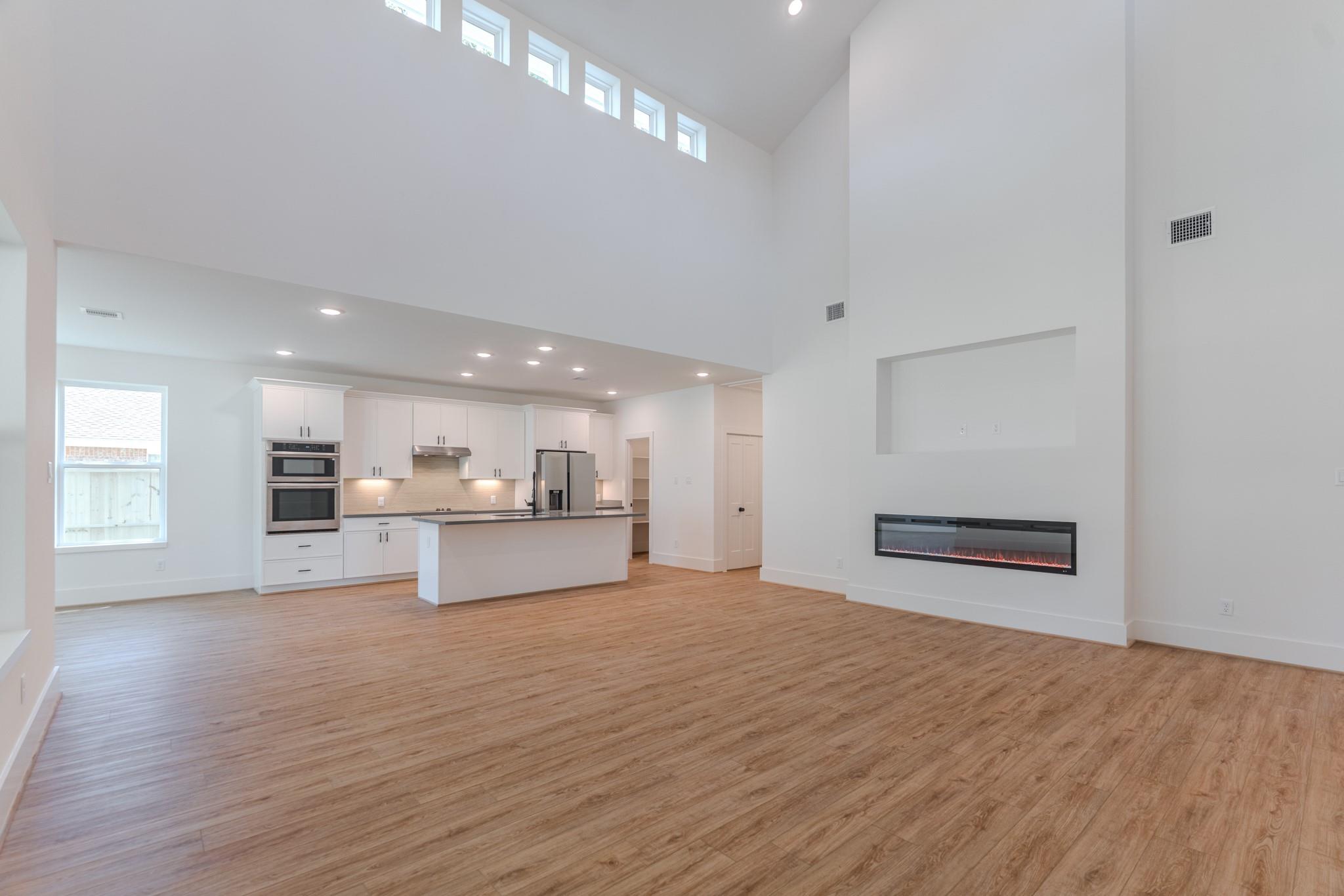 3203 Hemingway Drive