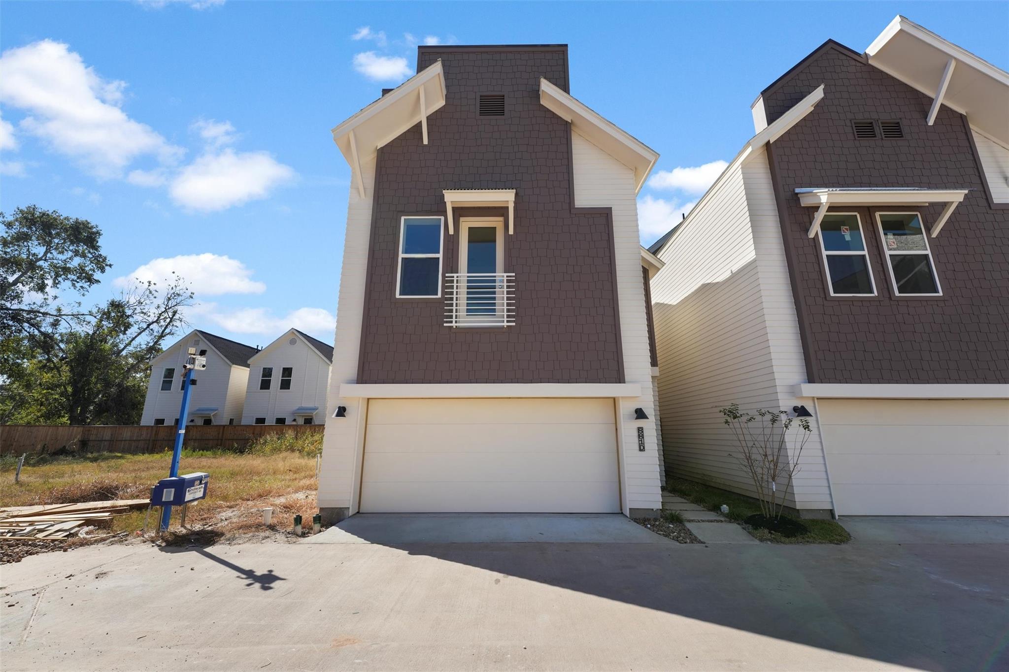 881 Rachel Street Unit: E