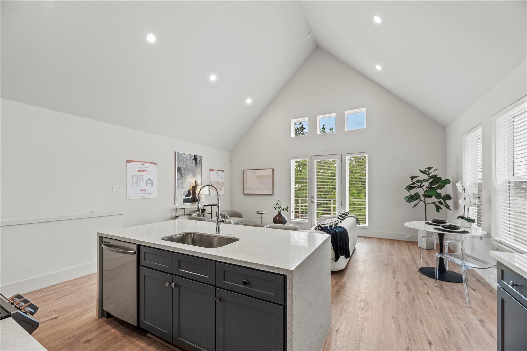 1040 Homer Street # B, Houston Unit: B