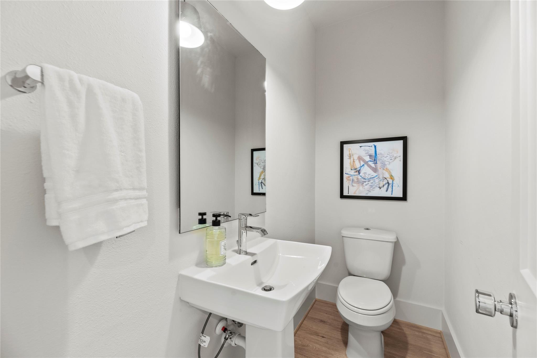 1040 Homer Street # B, Houston Unit: B