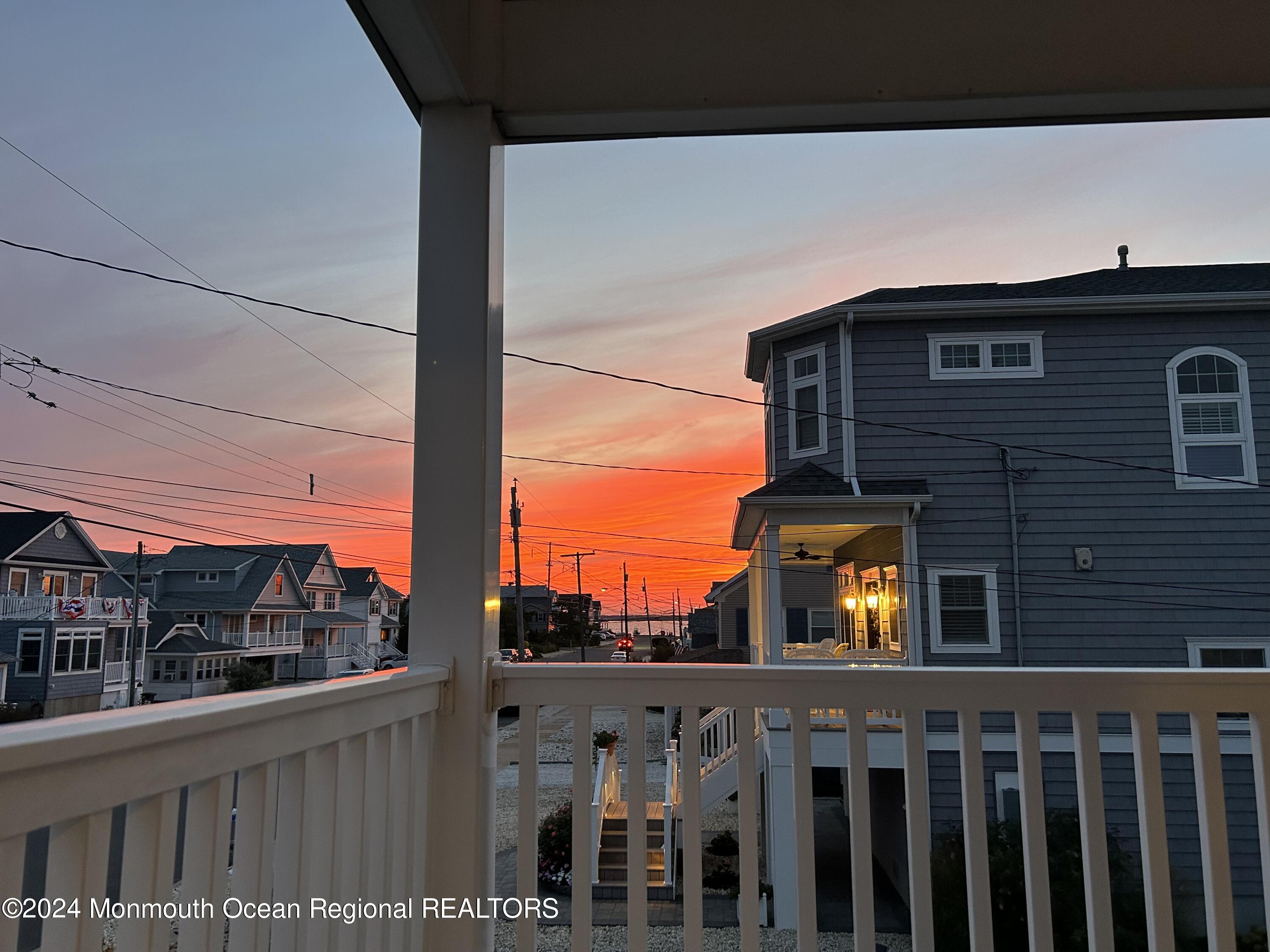 915 SW Central Avenue