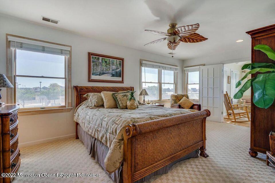 2023 Bay Boulevard