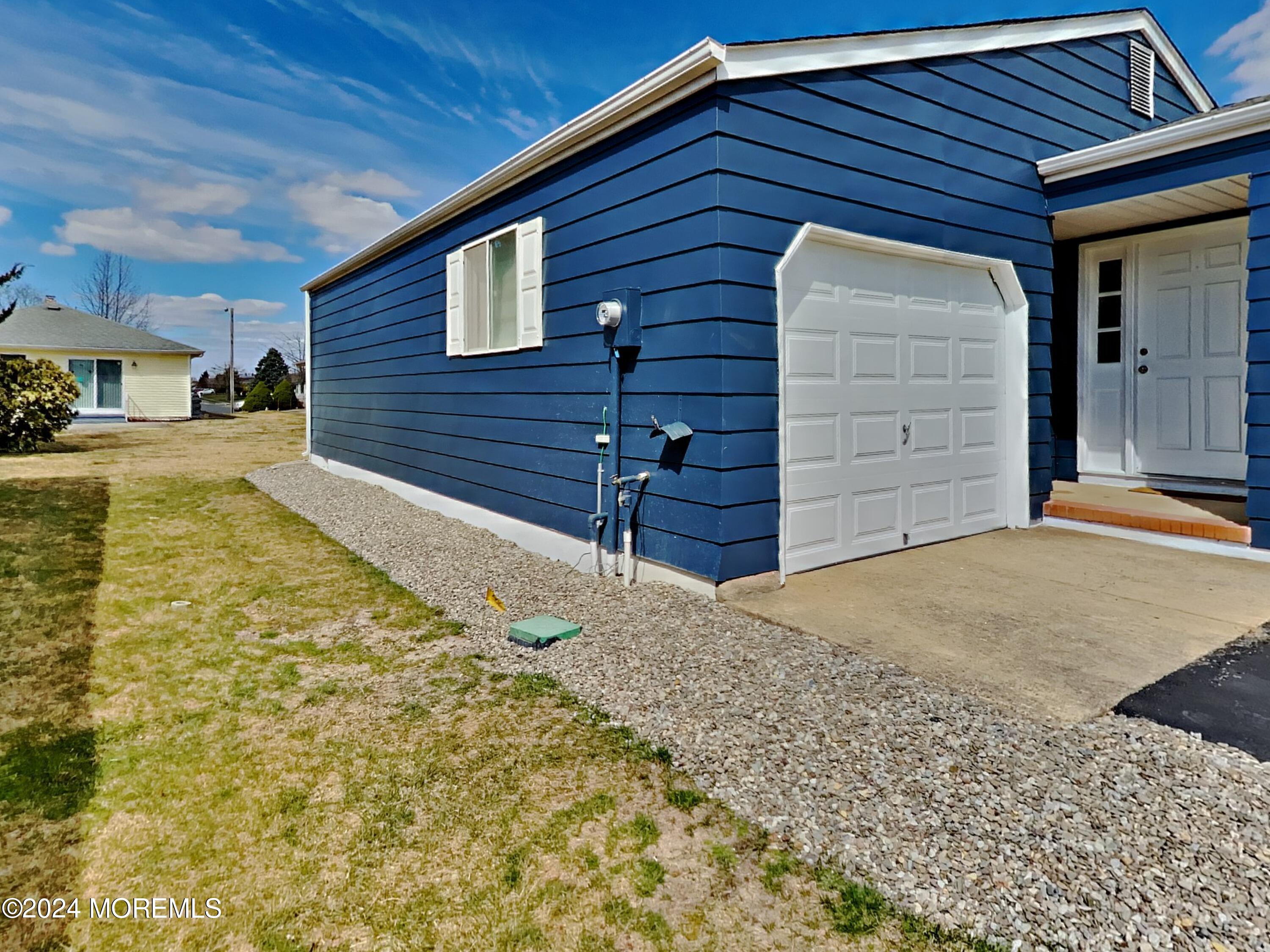 1008 Camino Real Court