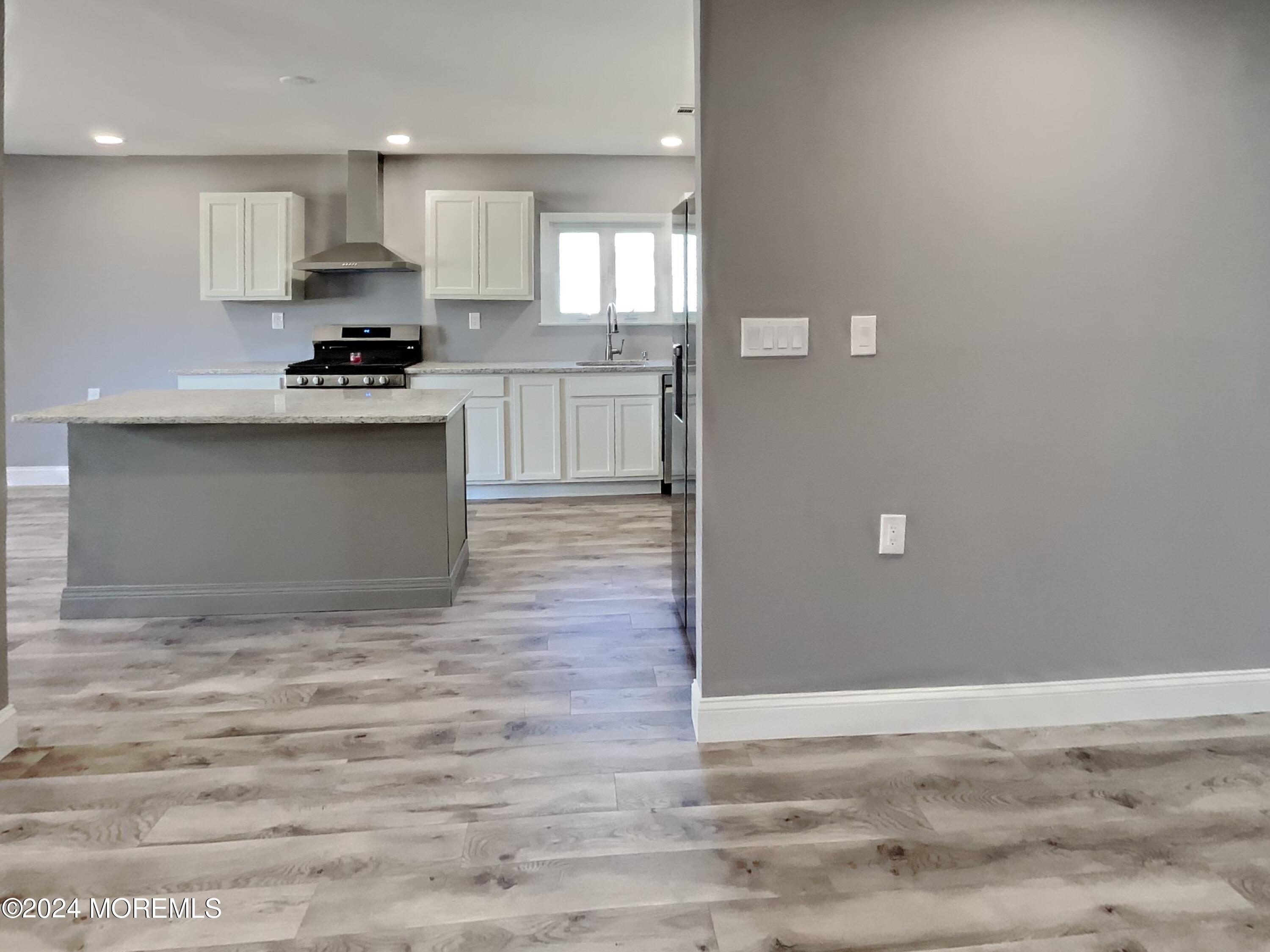 1008 Camino Real Court