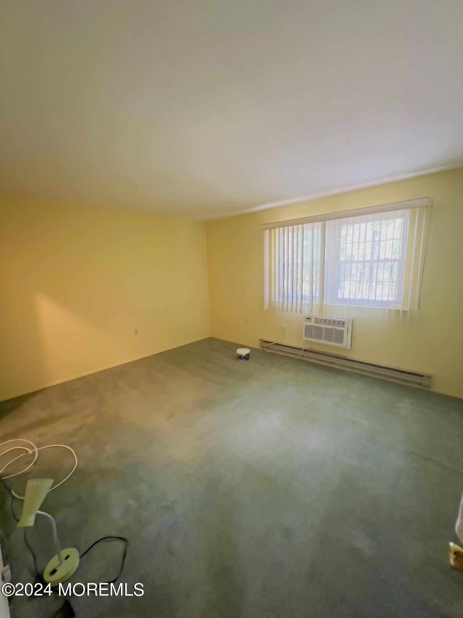 31C Medford Road, 61