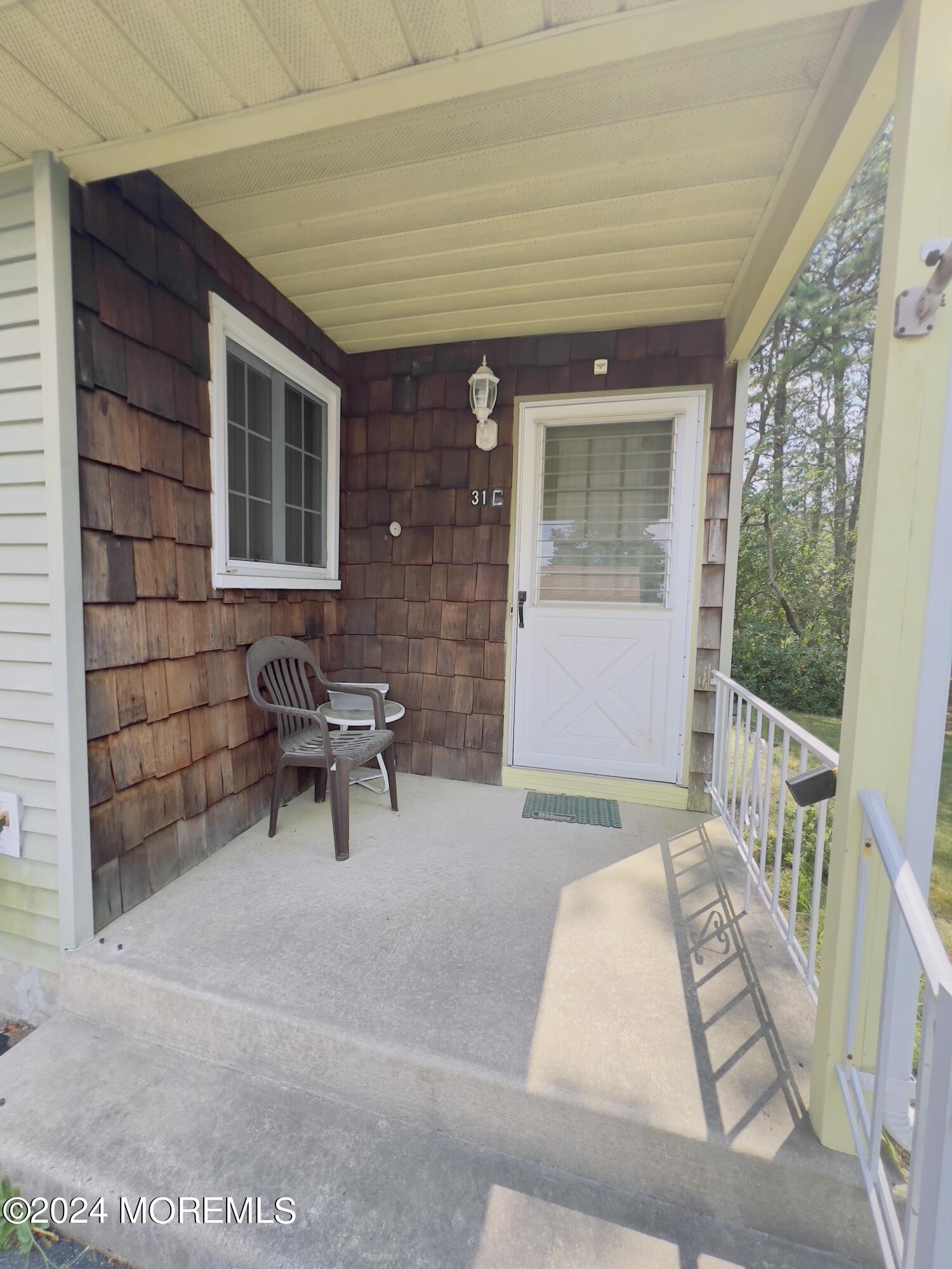 31C Medford Road, 61