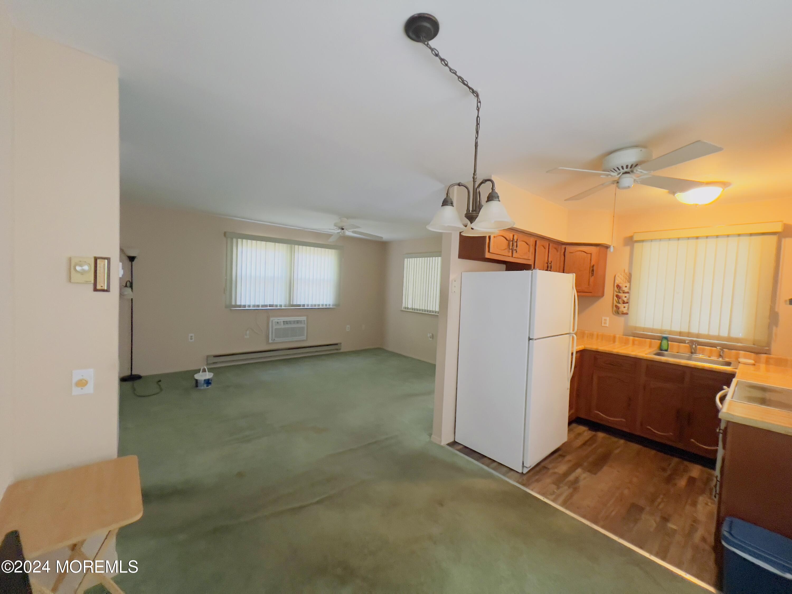 31C Medford Road, 61