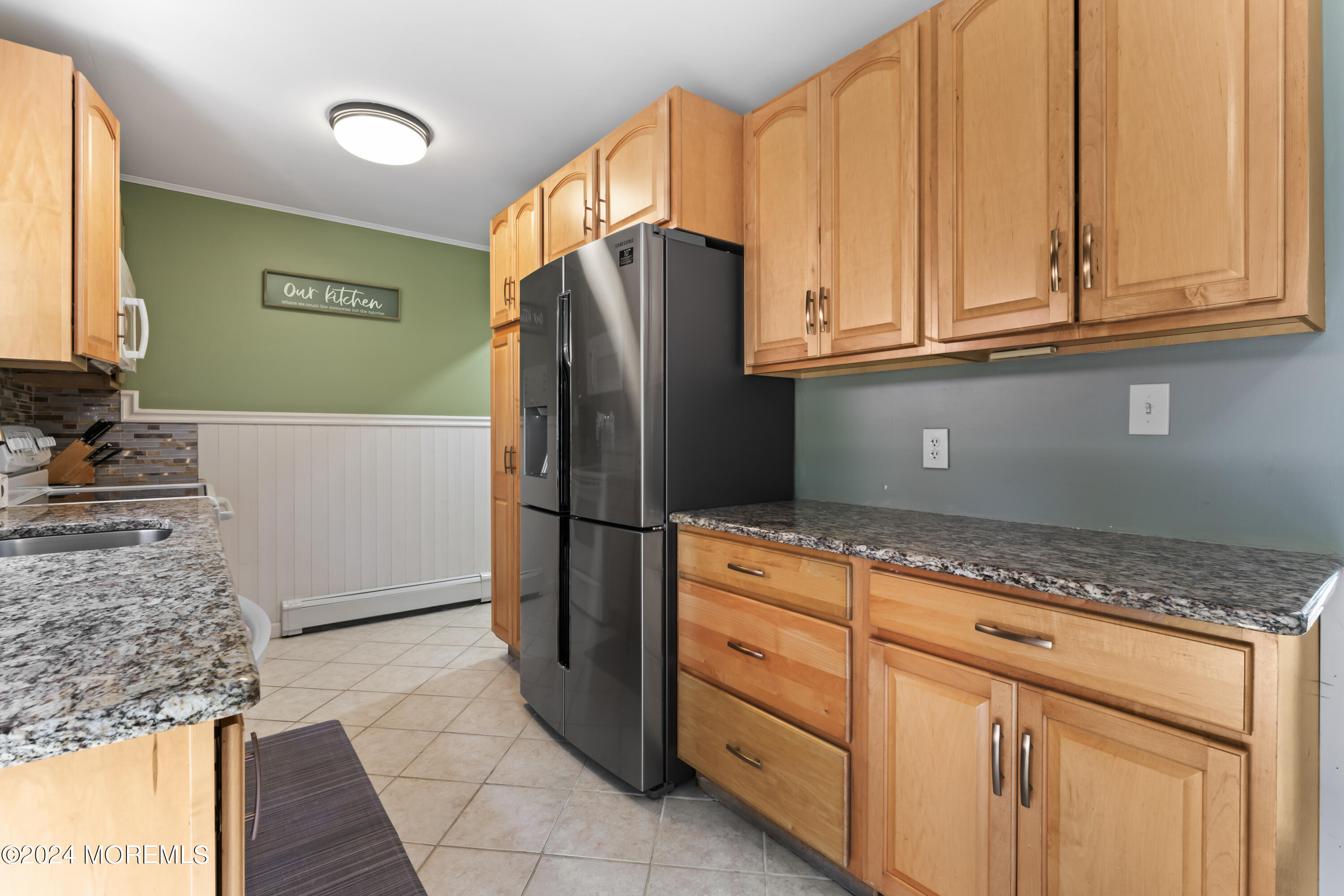 856 Roundtree Drive