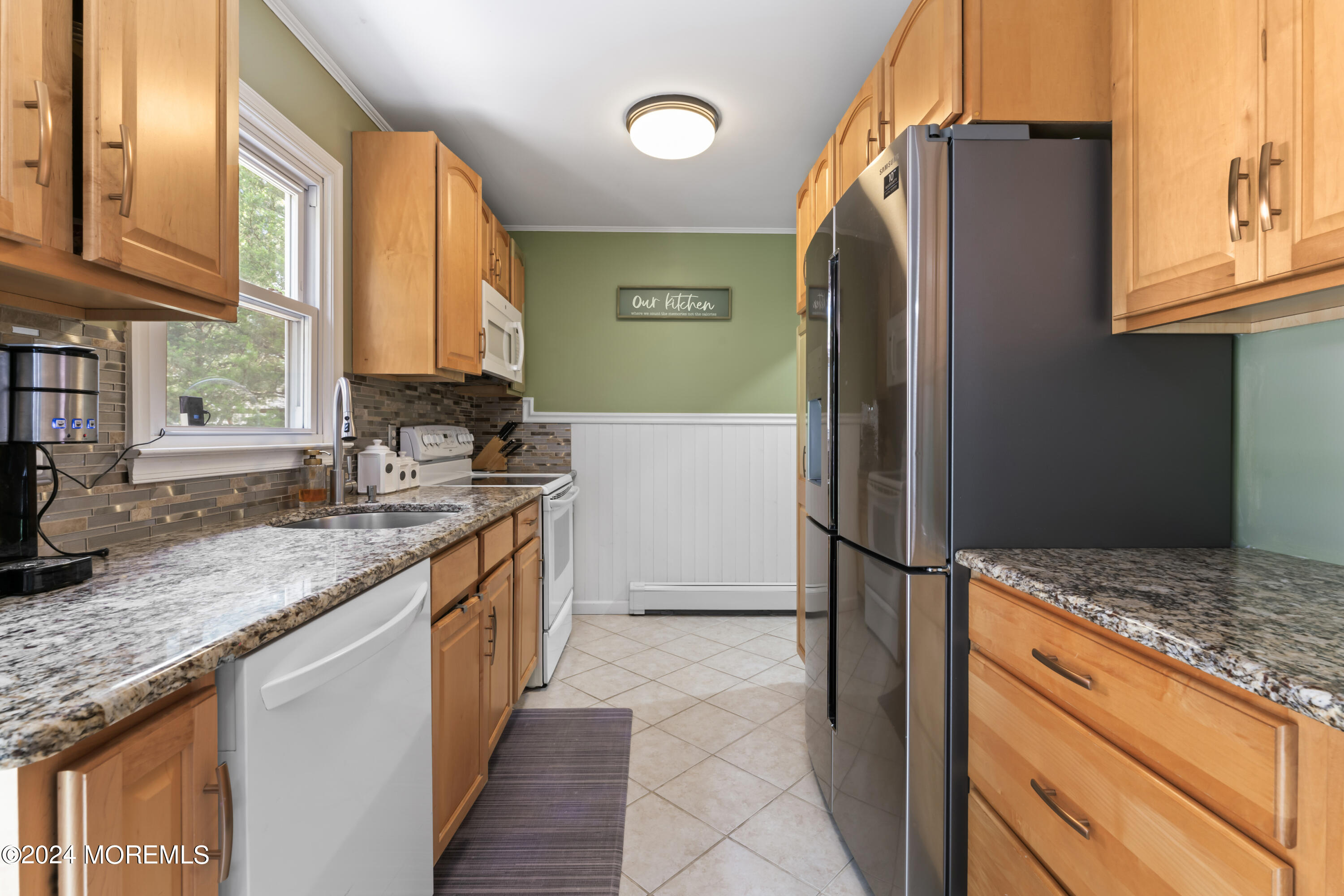 856 Roundtree Drive