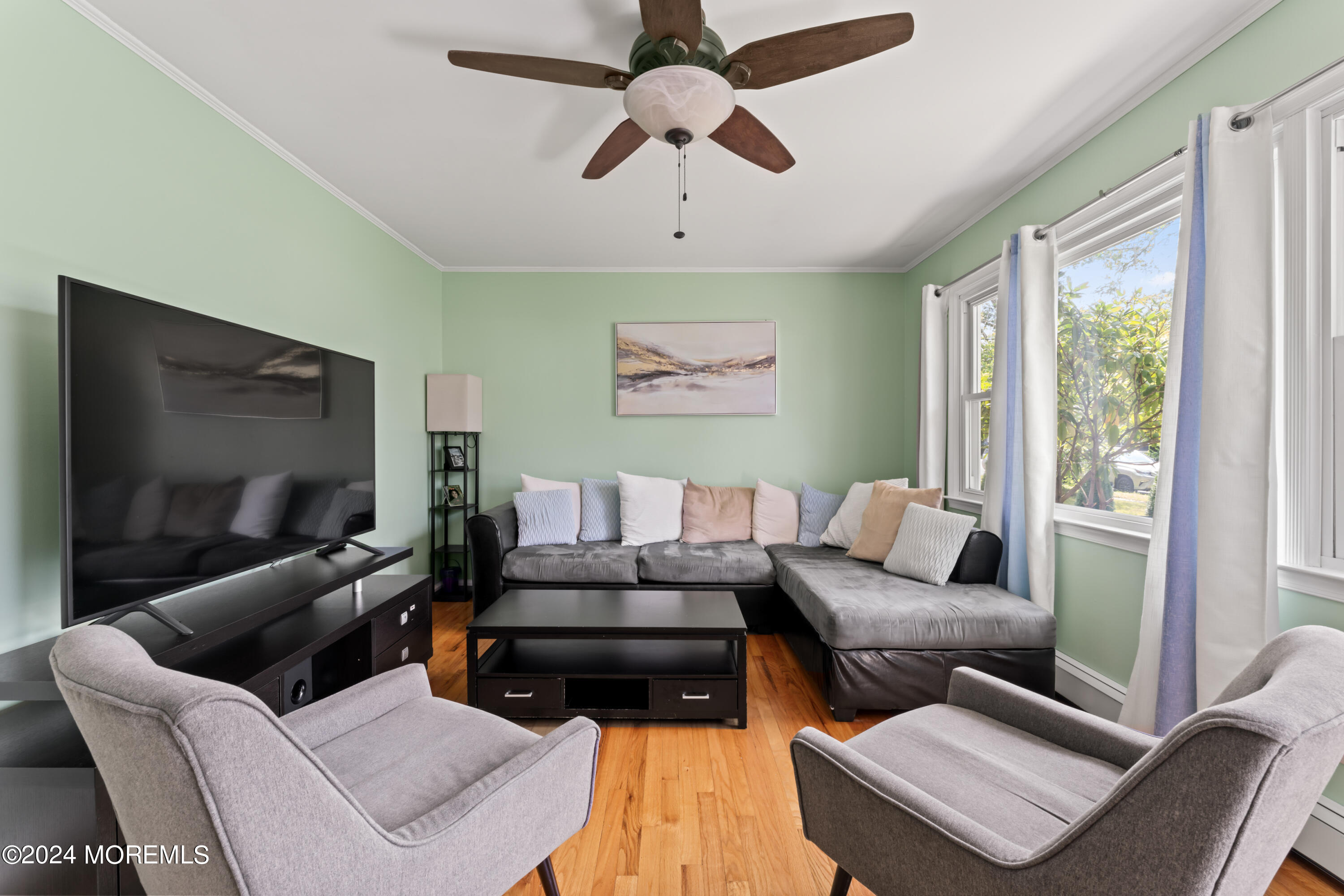 856 Roundtree Drive