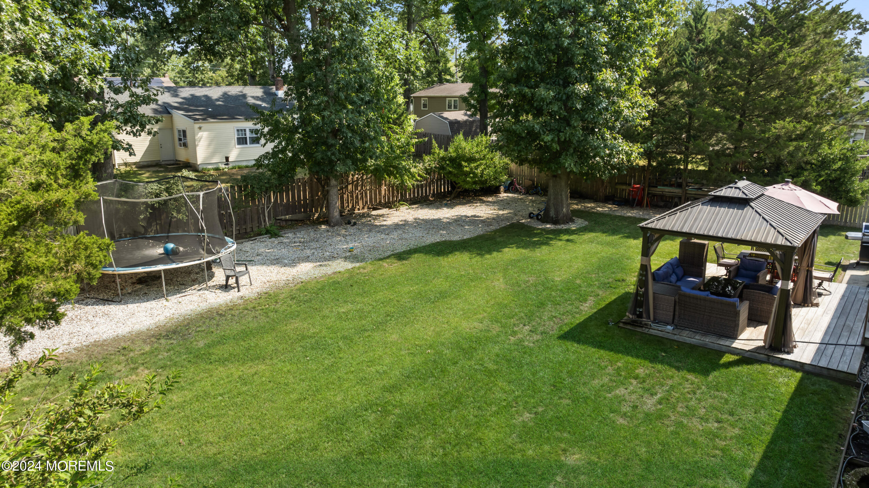 856 Roundtree Drive