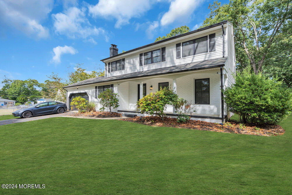 878 Stafford Drive