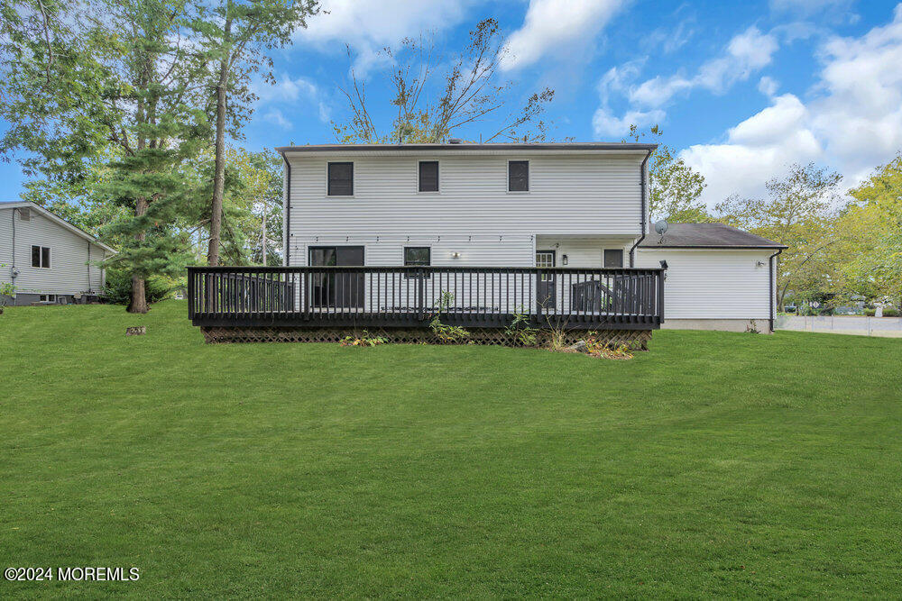878 Stafford Drive
