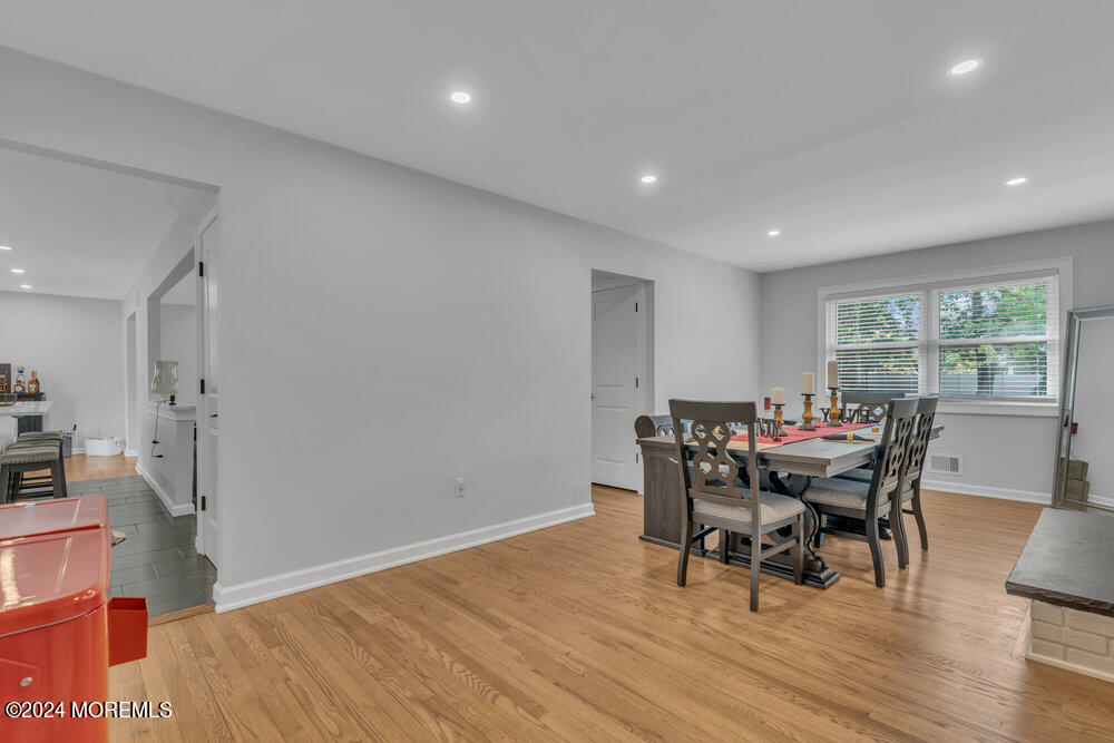 878 Stafford Drive