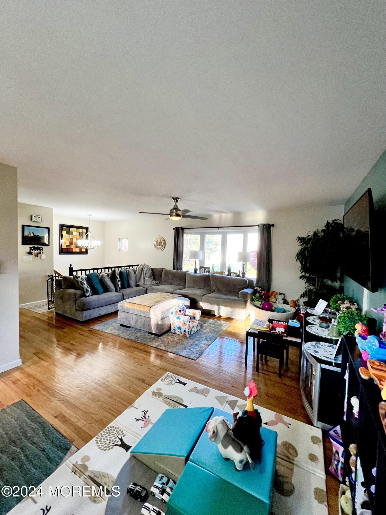 712 Brookside Drive