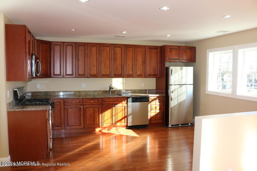 256 Mantoloking Road, 1A
