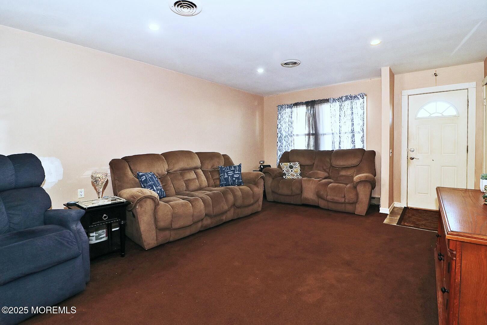 123 Chelsea Drive 72