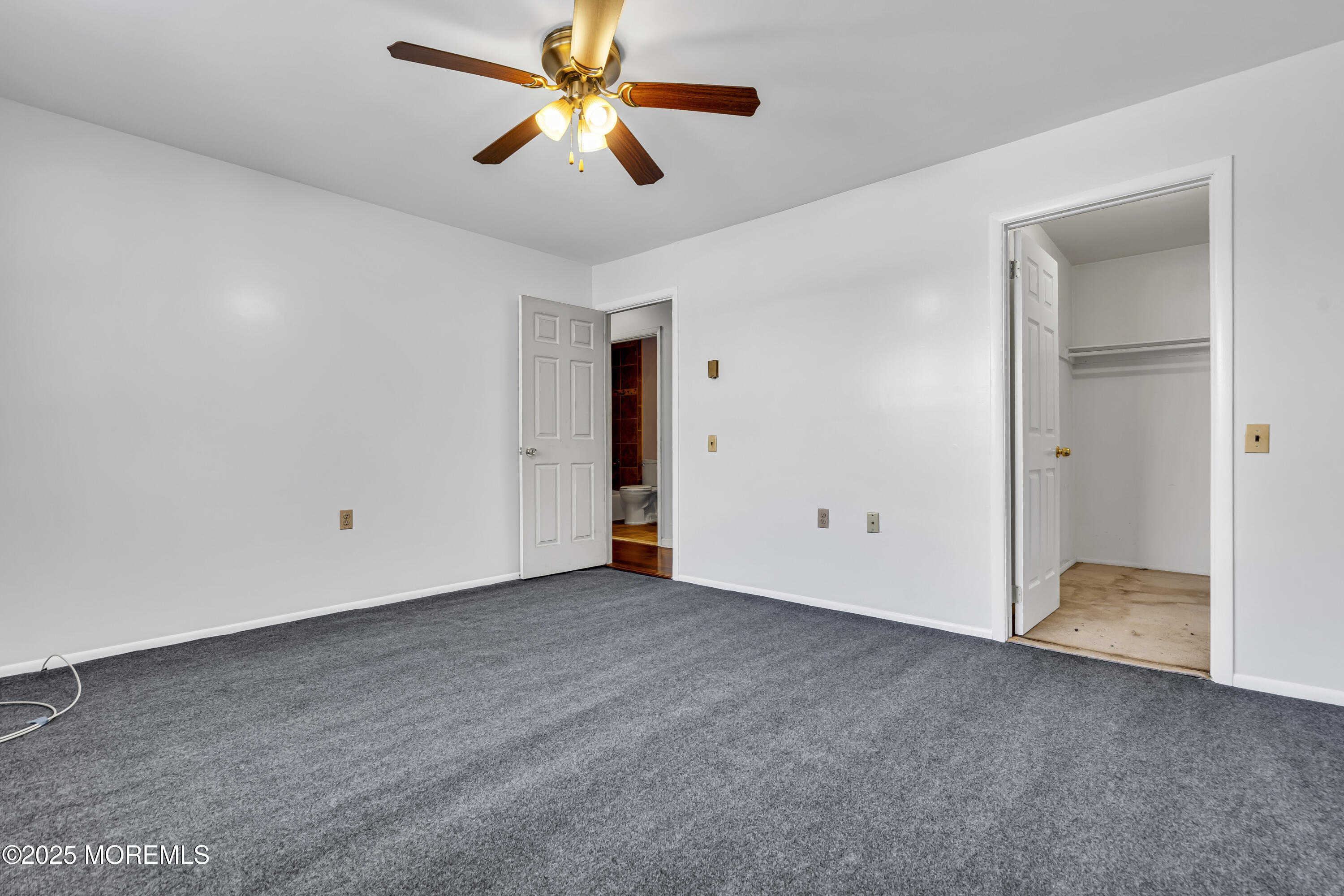 164 Hudson Parkway, B