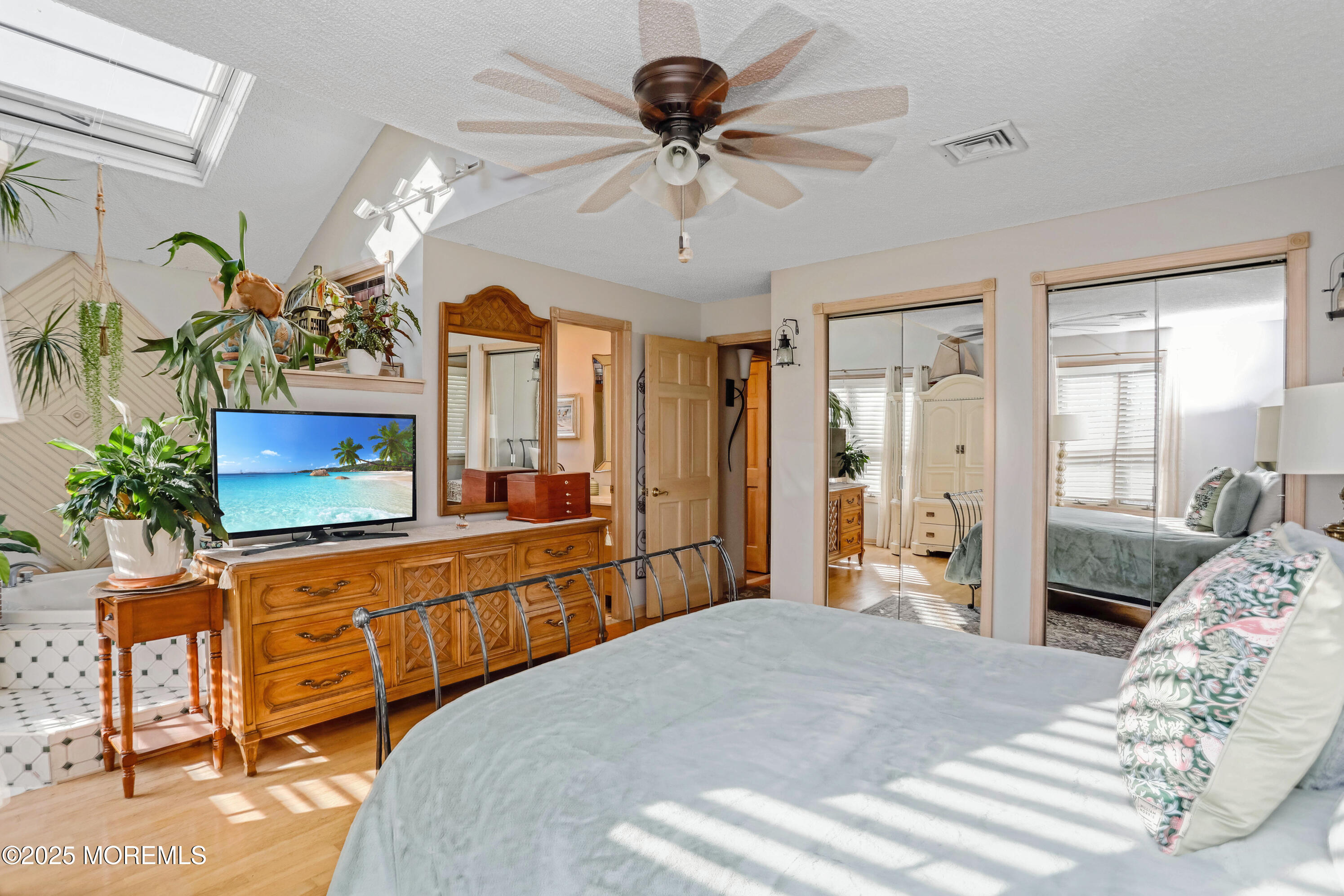 106 Surf Drive
