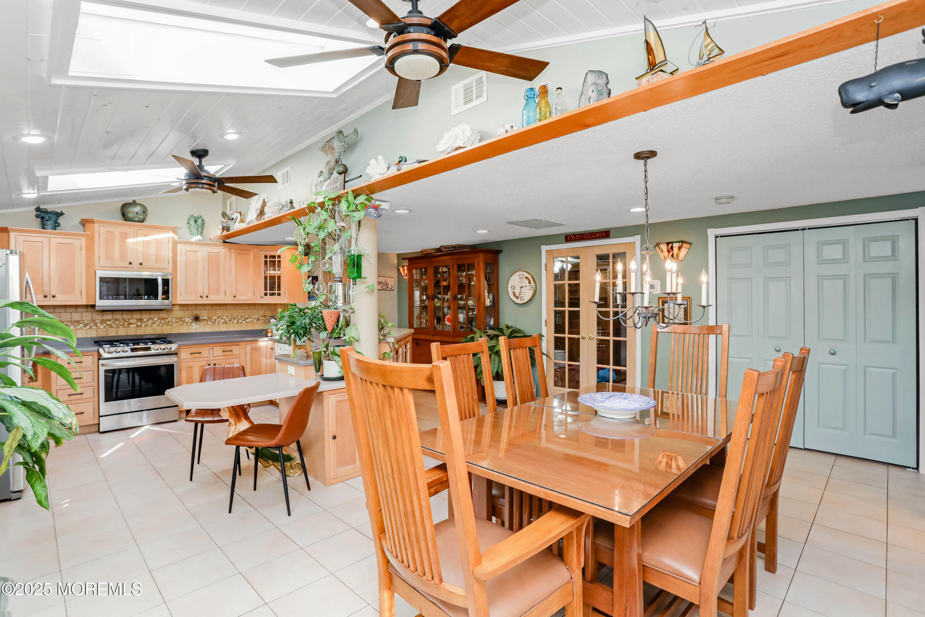 106 Surf Drive