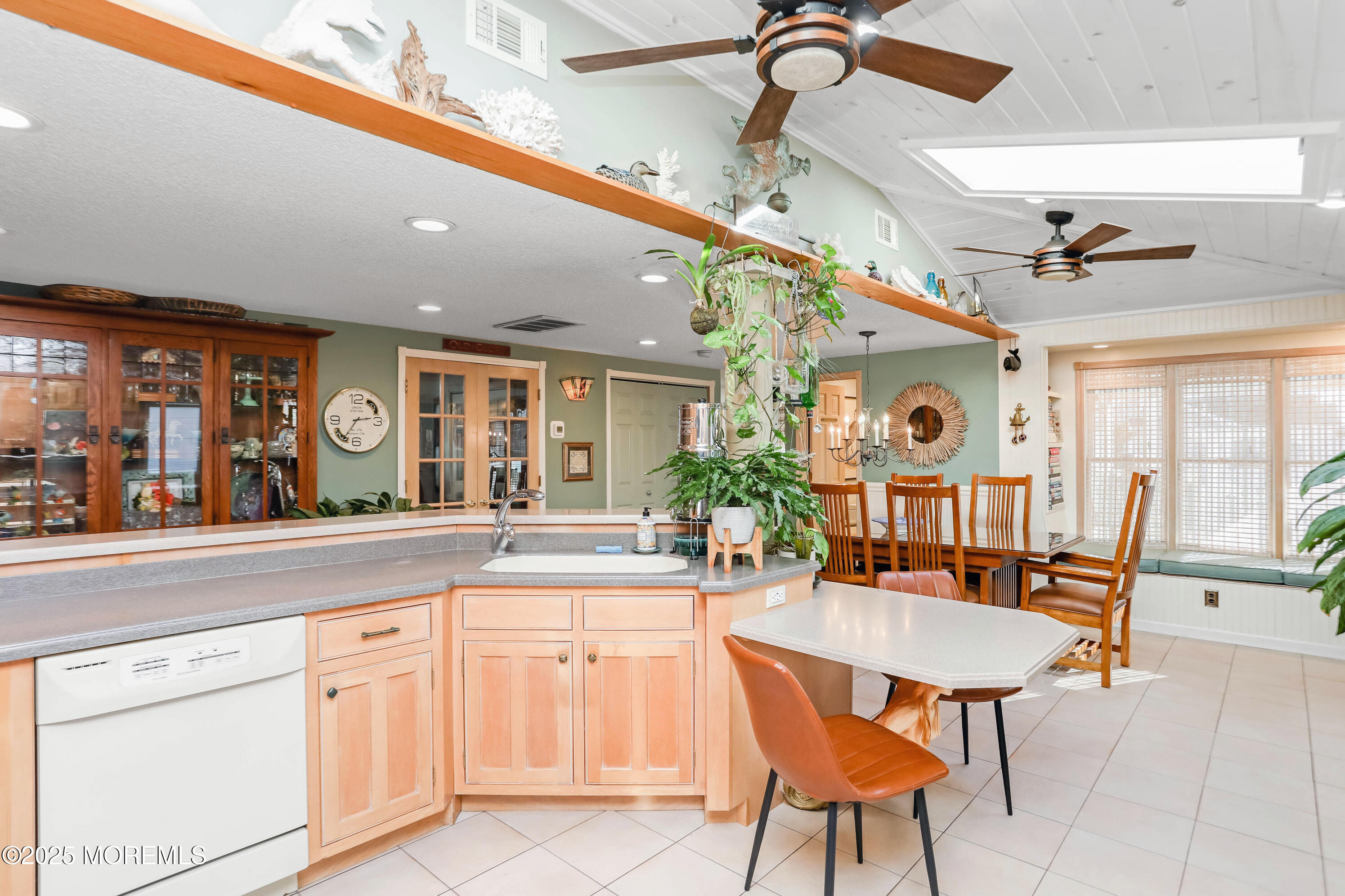 106 Surf Drive