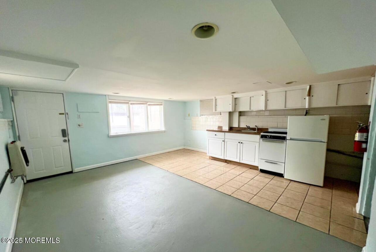 1313 Ocean Terrace, C/ 1ST FL