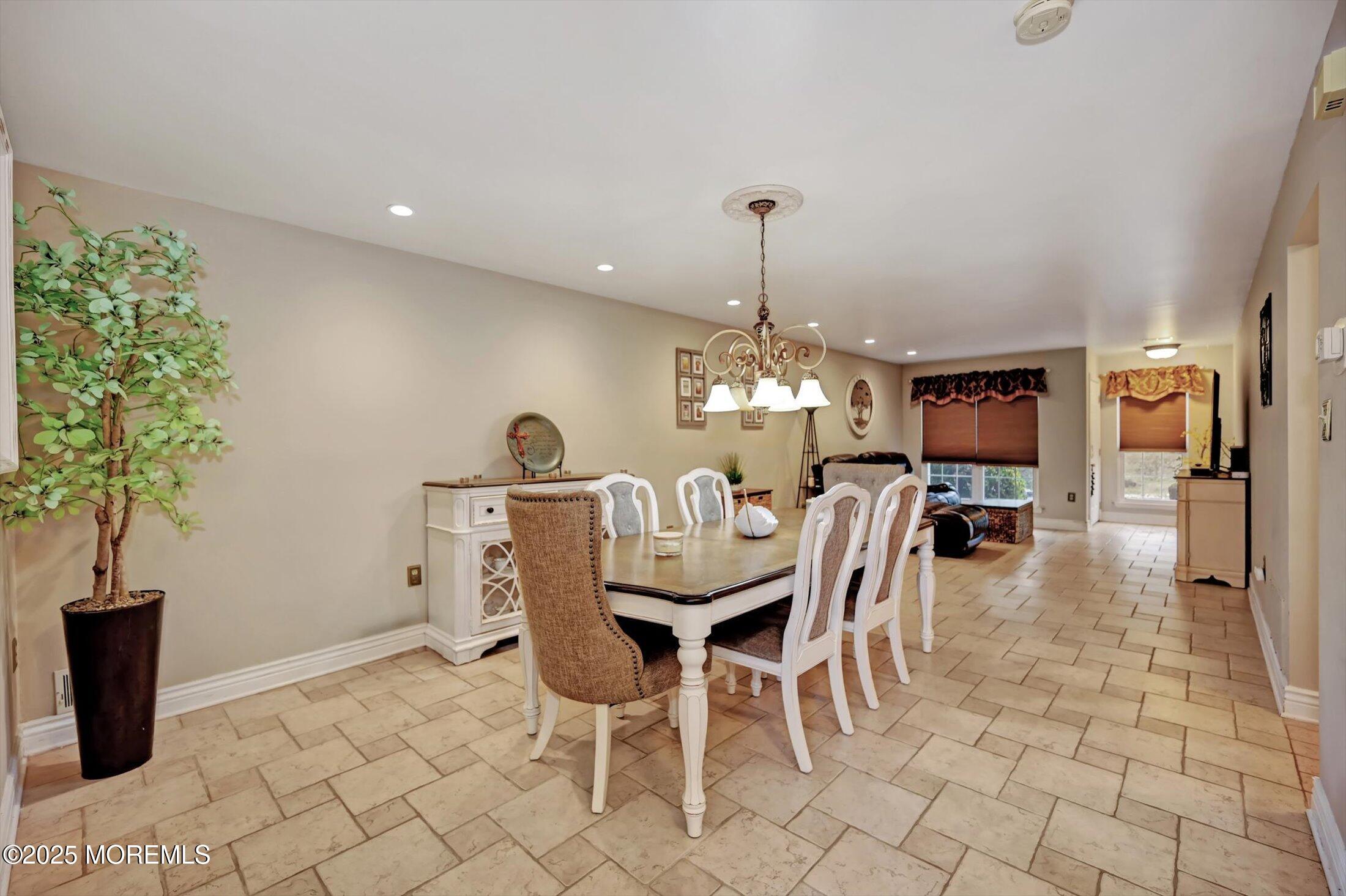 1506 King George Lane 1598