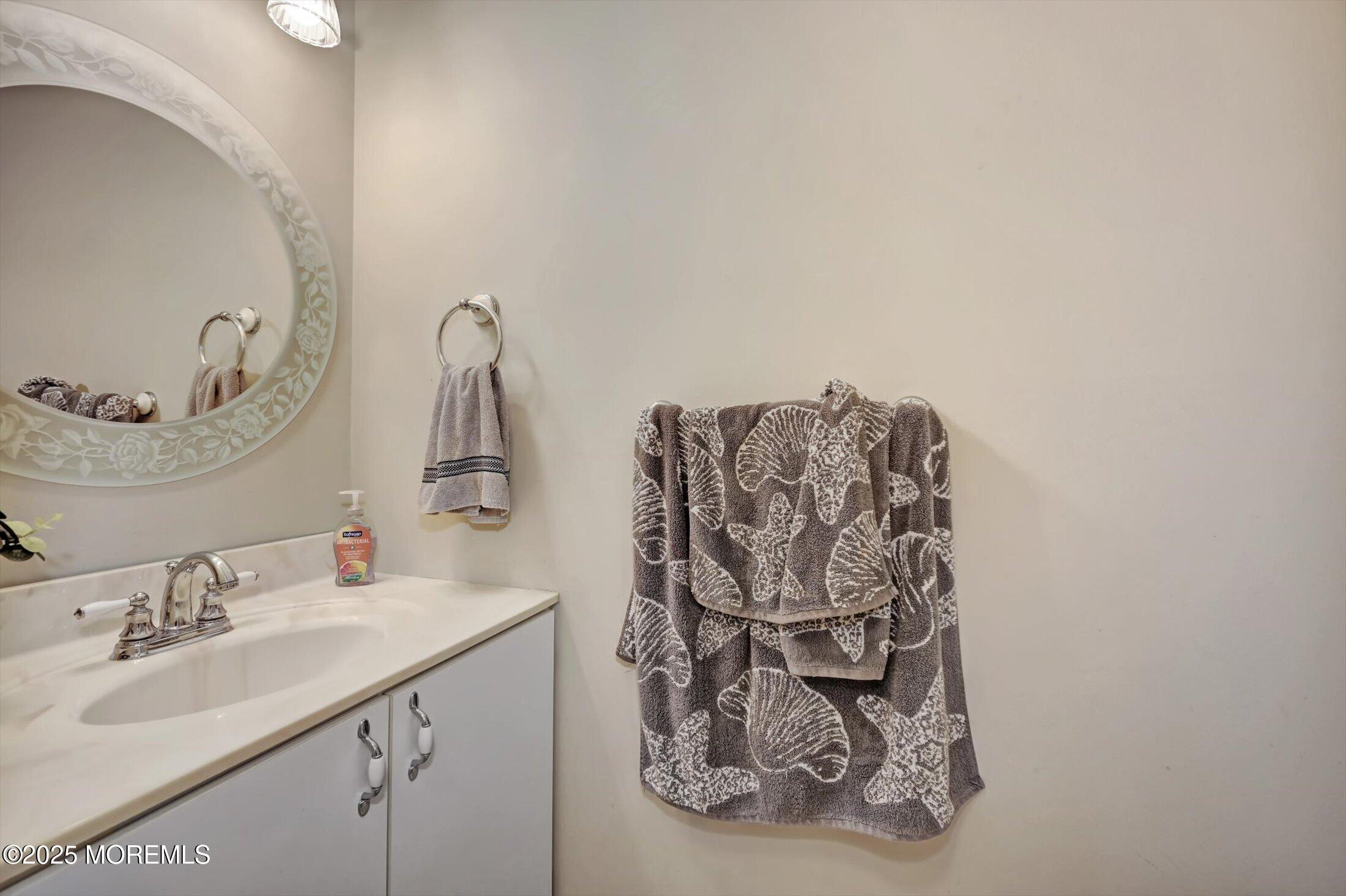 1506 King George Lane 1598