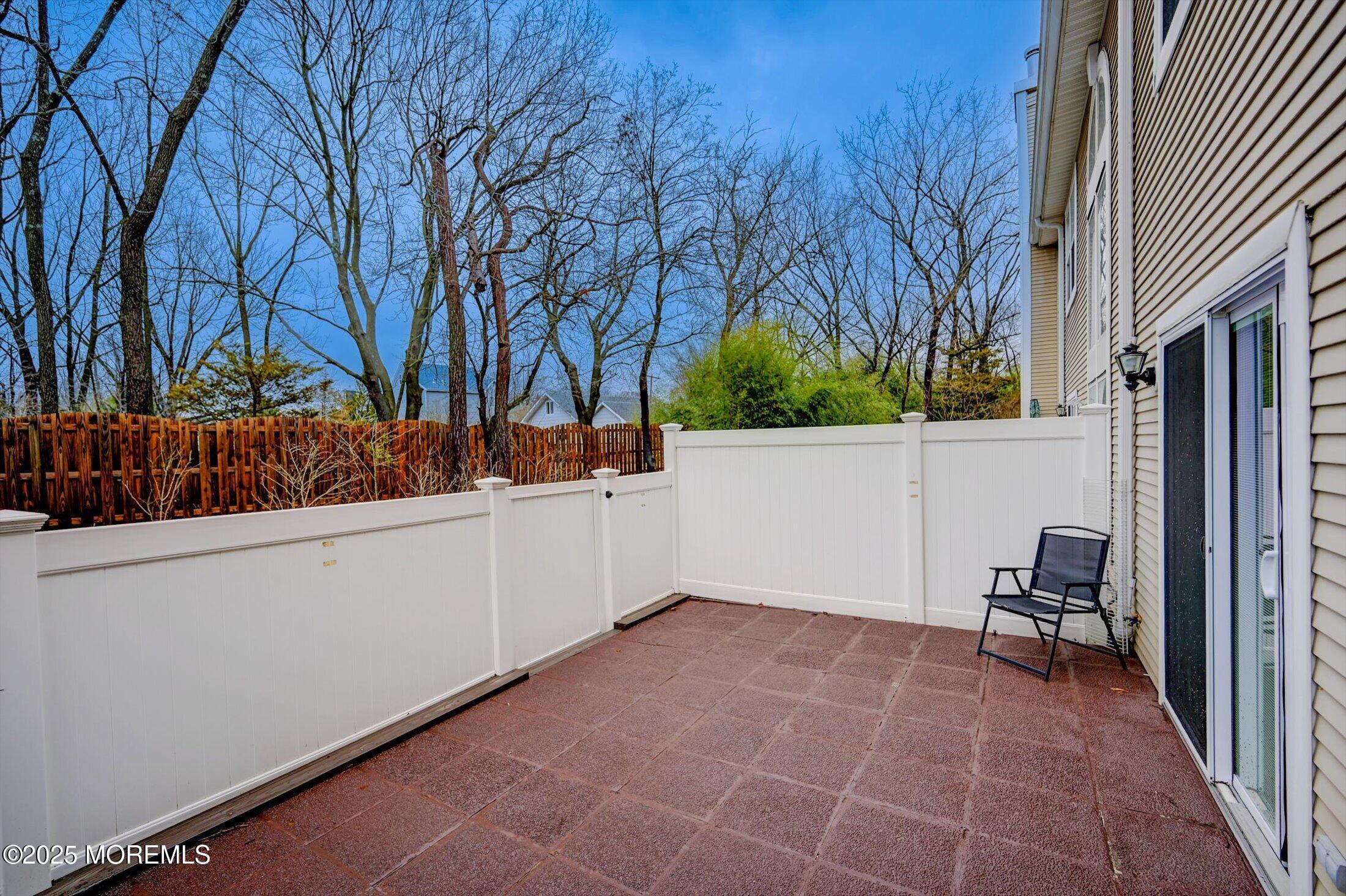 1506 King George Lane 1598